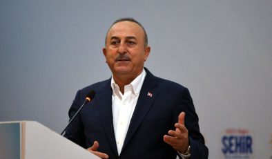 Çavuşoğlu’ndan ‘petrolde ambargoları kaldırın’ daveti